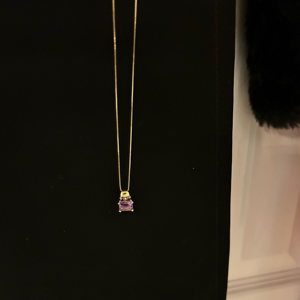 Elegant 14k Gold Necklace with Amethyst Pendant